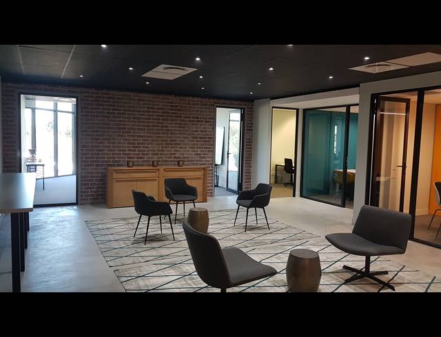 403M² OFFICE TO LET IN TYGER VALLEY
